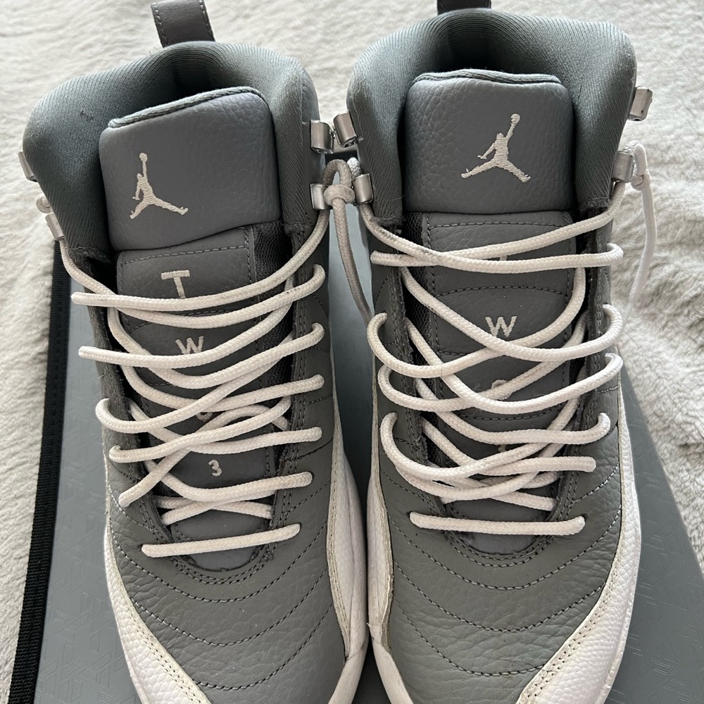 Jordan Men's Gray Sneakers